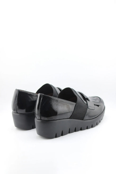 Wonders Platform Loafers with Fringe Detailing